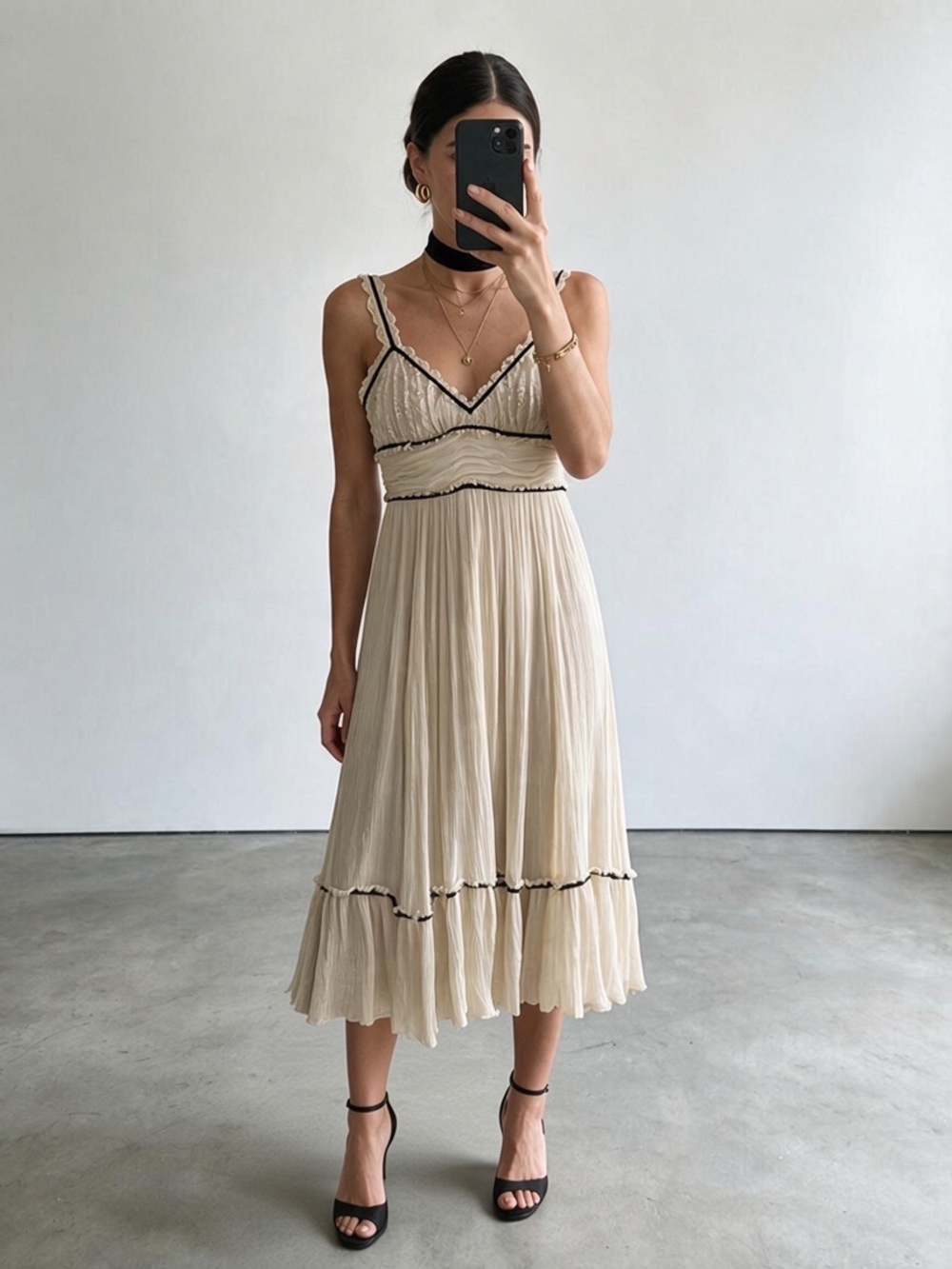 BCBGMAXAZRIA Romantic Silk Dress Cream Lace Bodice Black Velvet Trim